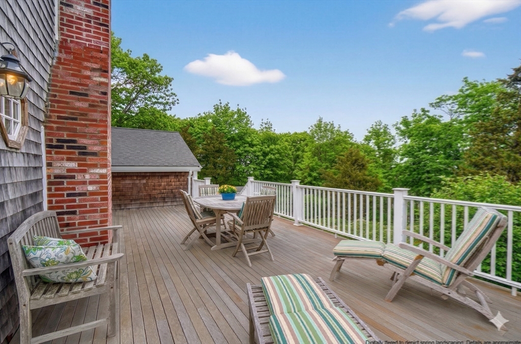 32 Howe Road Cohasset, MA 02025 - Photo 11 of 24