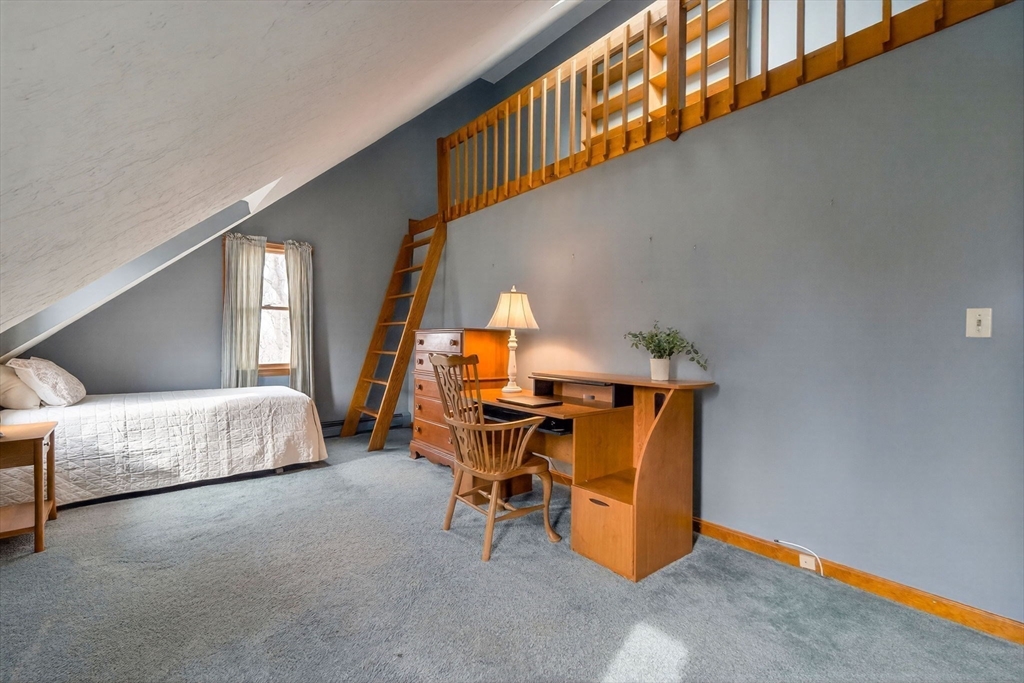 32 Howe Road Cohasset, MA 02025 - Photo 11 of 24