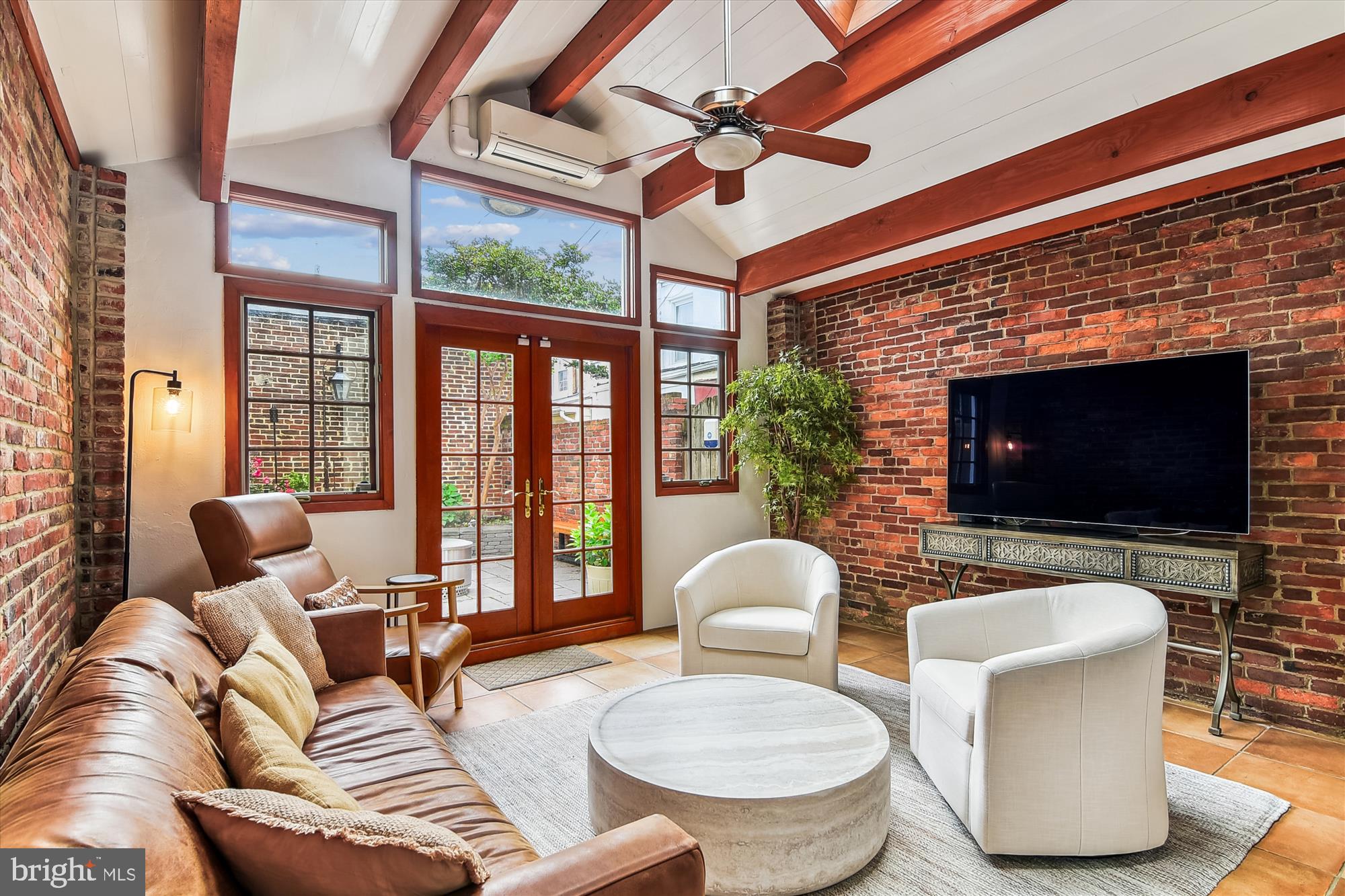 1157 Riverside Avenue Baltimore, MD 21230 - Photo 19 of 42 Enjoy the quiet luxury of radiant heated floors