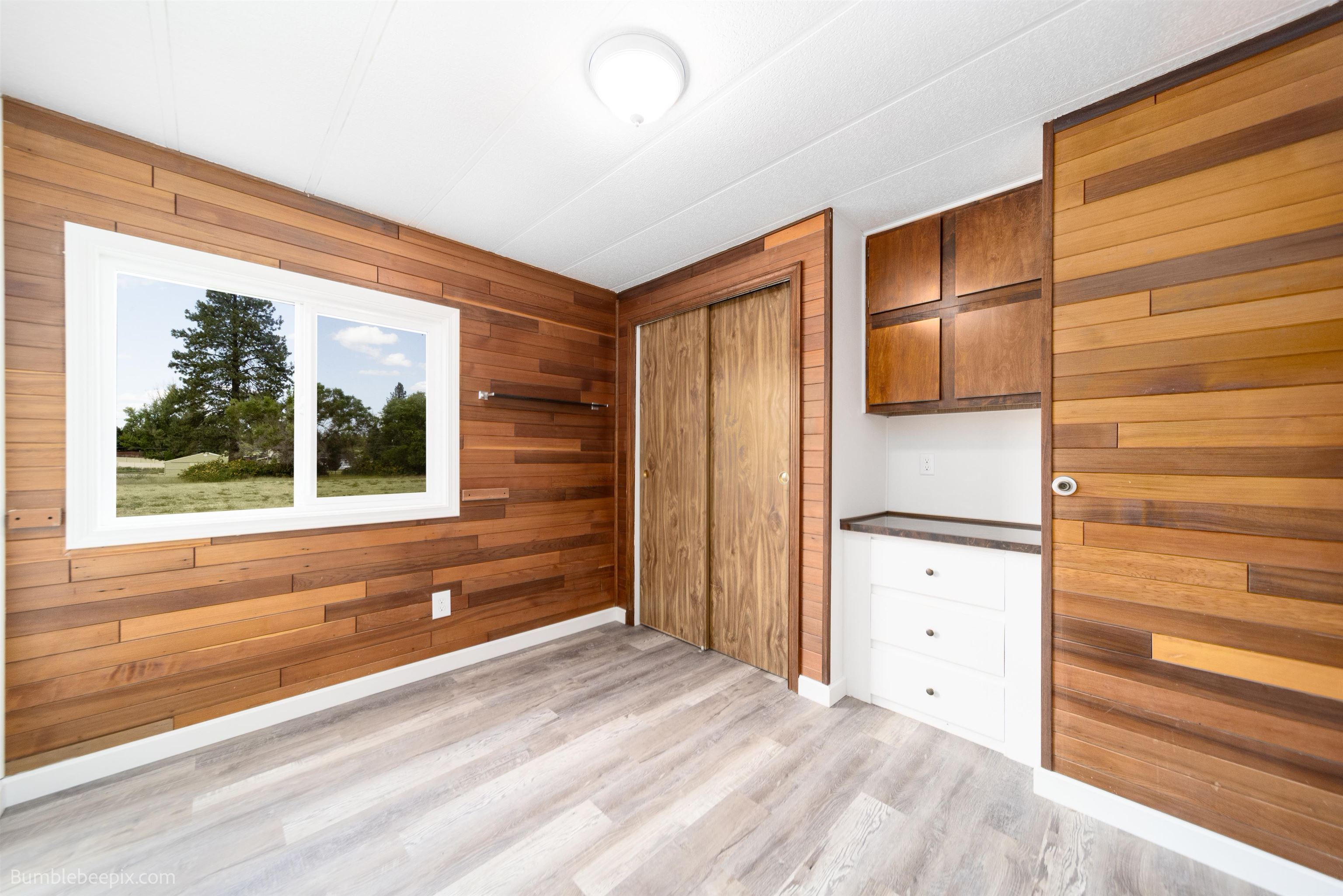 12715 North Yale Road Mead, WA 99021 - Photo 13 of 21 Gallery Image 13