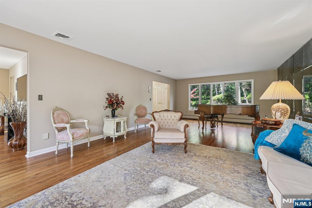 76 Church Street Alpine, NJ 07620 - Photo 8 of 44