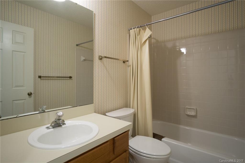9400 Marshbrooke Road Matthews, NC 28105 - Photo 14 of 24 Gallery Image 14