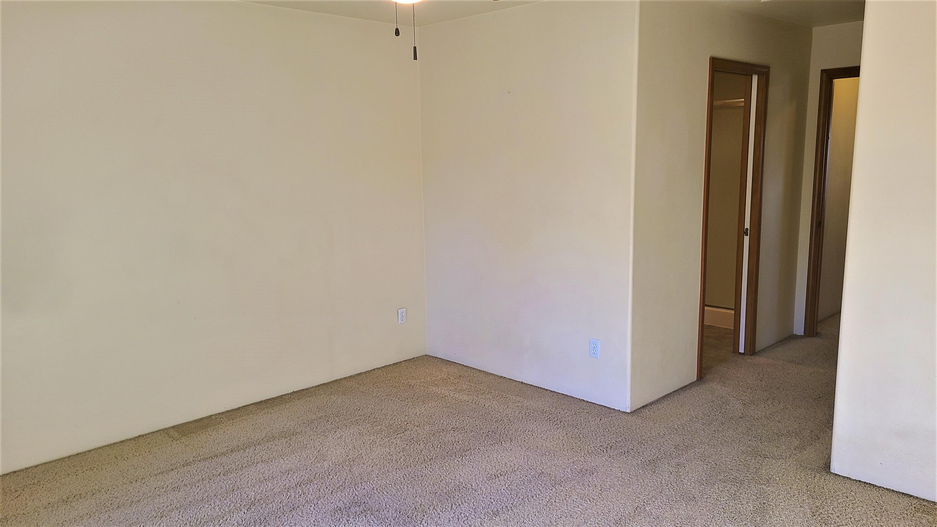 329 Cascade Drive Central Point, OR 97502 - Photo 26 of 30 Gallery Image 26