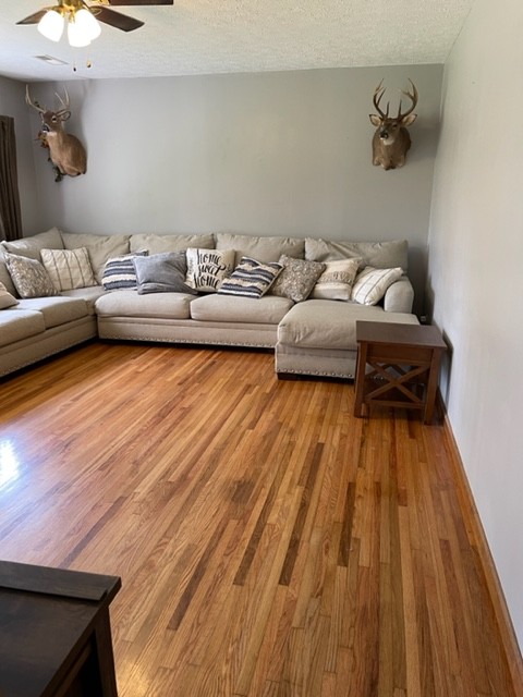 2050 Limekiln Road Tennessee Ridge, TN 37178 - Photo 9 of 37 a living room with furniture and a wooden floor