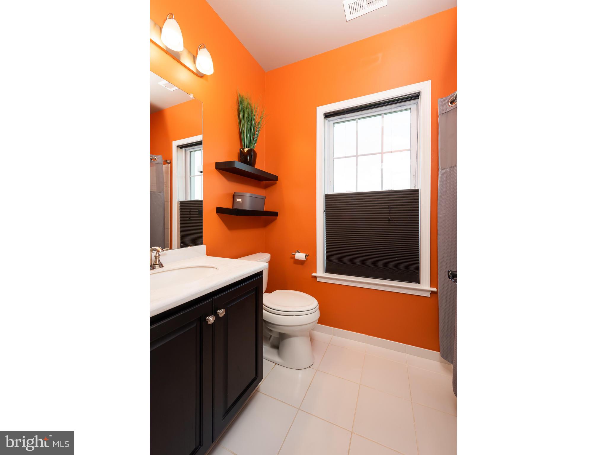 33 Wilson Way Phoenixville, PA 19460 - Photo 41 of 53 Bedroom #4 Bathroom