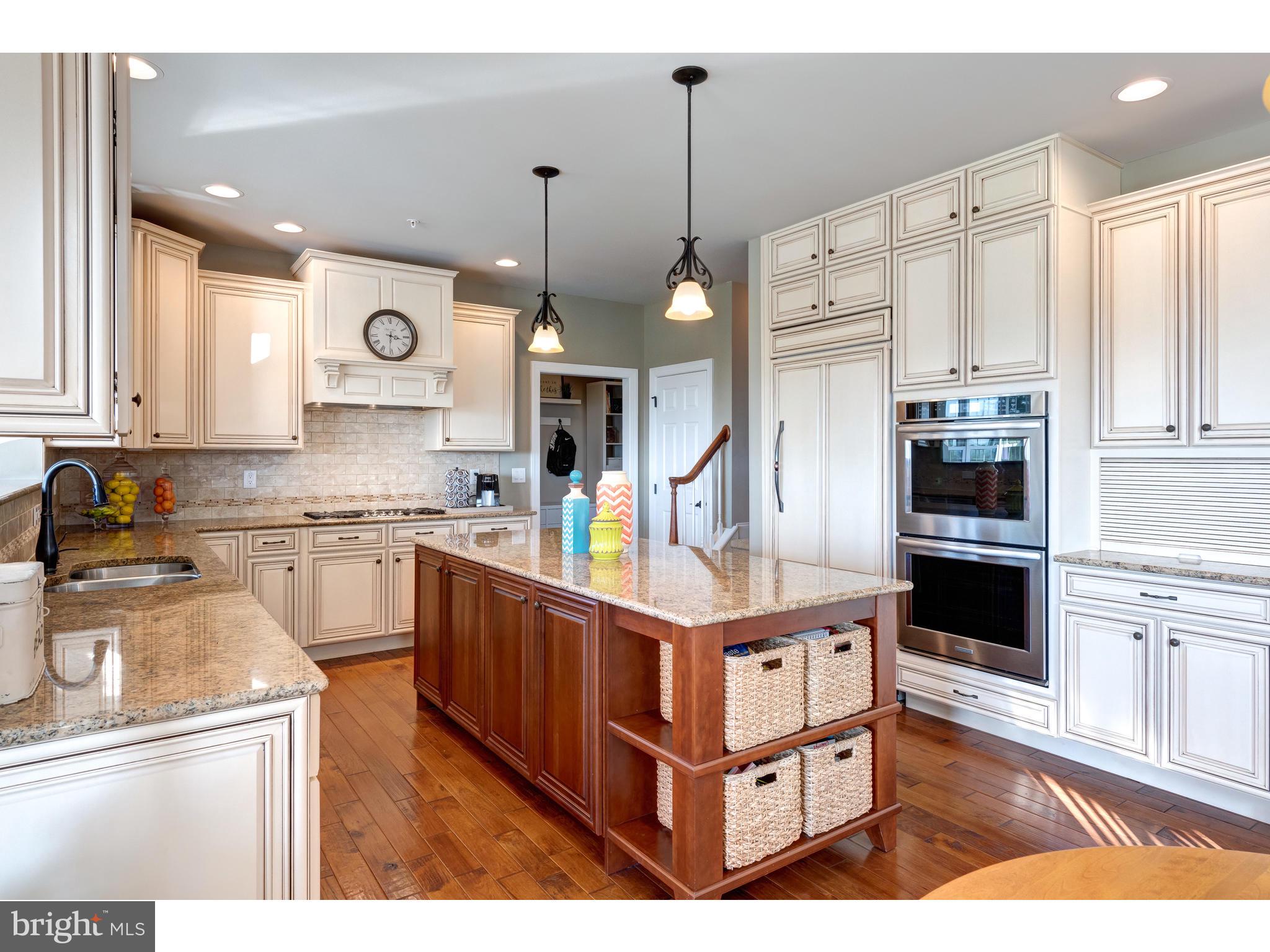 33 Wilson Way Phoenixville, PA 19460 - Photo 8 of 53 Stainless steel appliances