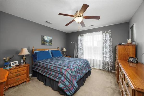 $215,000 | 707 Landon Drive, Independence, KS 67301