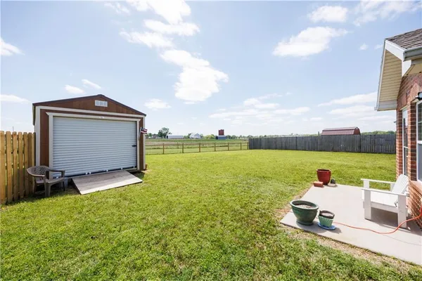 $215,000 | 707 Landon Drive, Independence, KS 67301