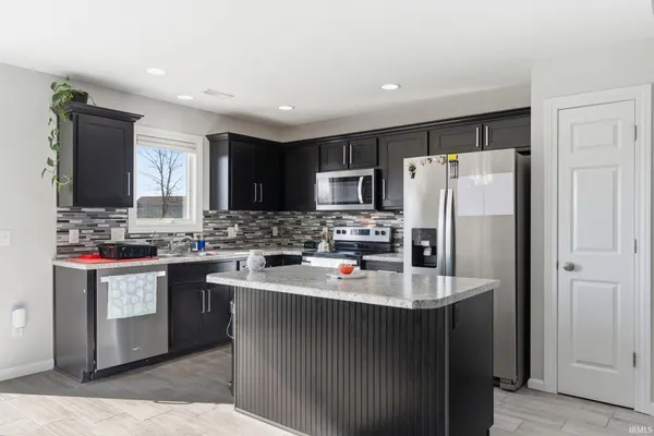 $299,000 | 13658 Silk Tree Trail, Fort Wayne, IN 46814