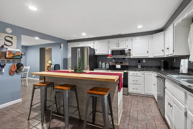 $350,000 | 5900 Benton Road, Jackson, MI 49201