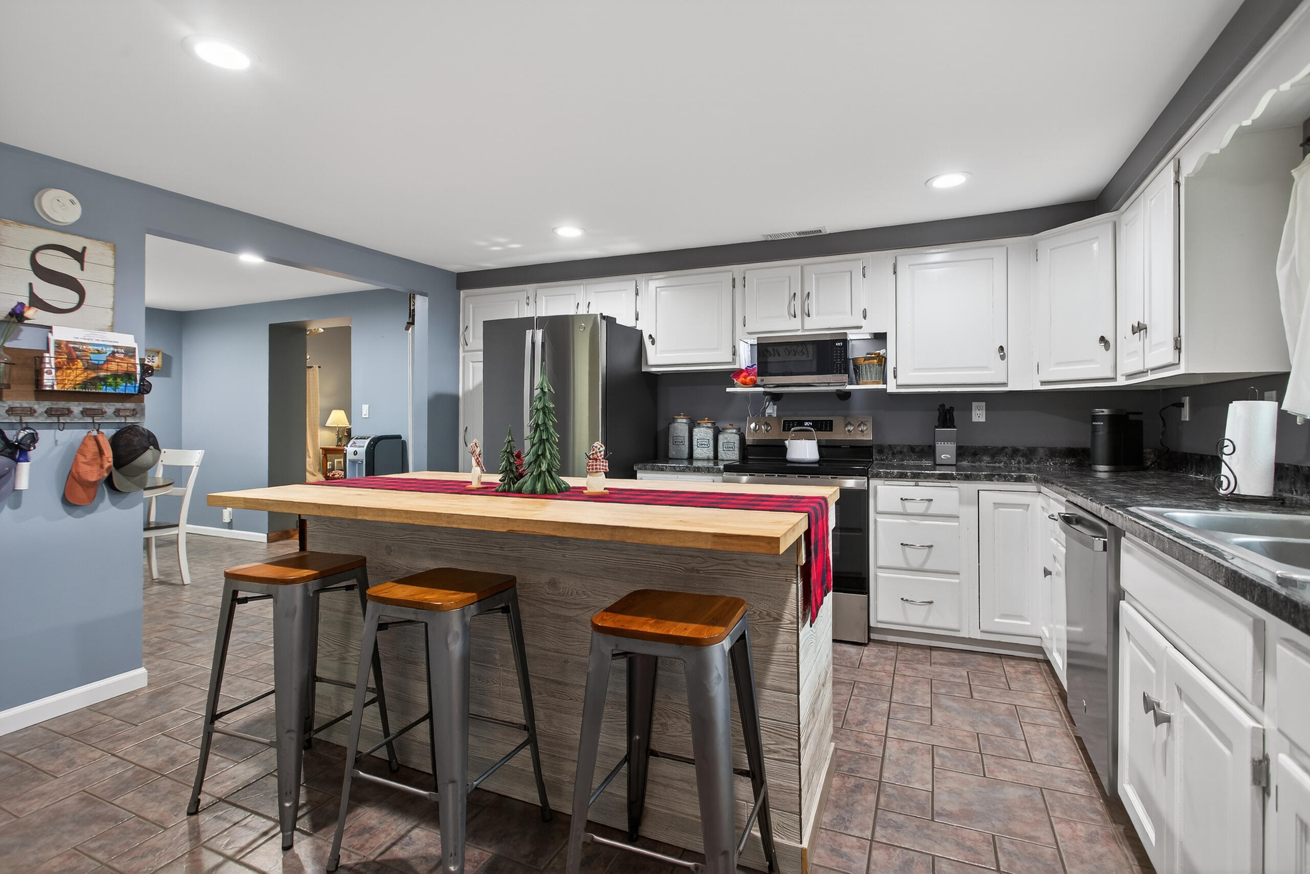 5900 Benton Road Jackson, MI 49201 - Photo 22 of 83 033_0N0A7931