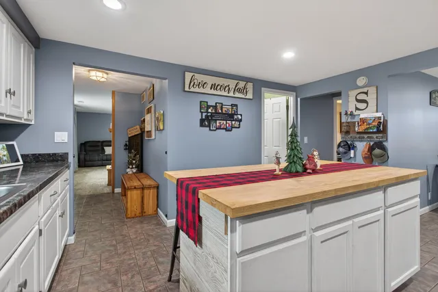 $350,000 | 5900 Benton Road, Jackson, MI 49201