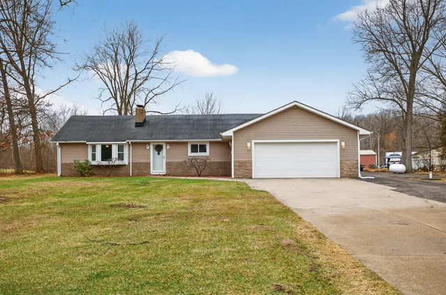 $350,000 | 5900 Benton Road, Jackson, MI 49201