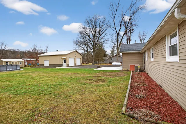 $350,000 | 5900 Benton Road, Jackson, MI 49201