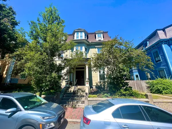 $2,800 | 15 Bigelow Street, Unit 1, Cambridge, MA 02139