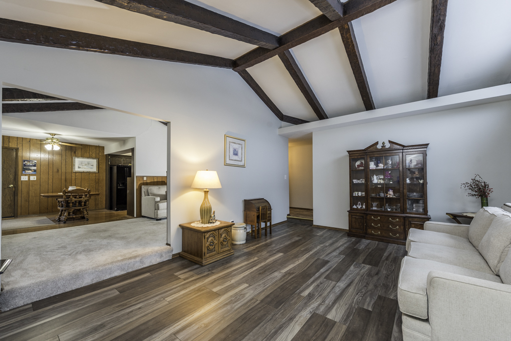 2009 Kedron Boulevard Zion, IL 60099 - Photo 4 of 30 a bedroom with furniture and a window