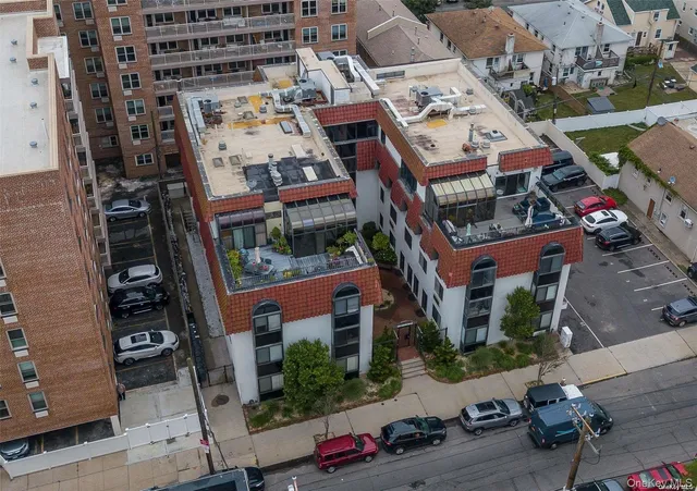 $649,000 | 425 Shore Road, Unit 2B, Long Beach, NY 11561