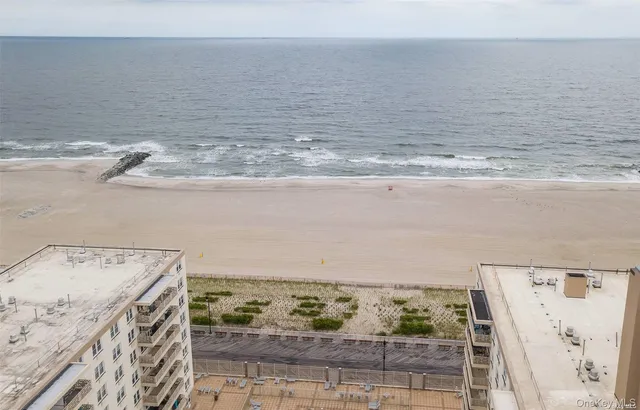 $649,000 | 425 Shore Road, Unit 2B, Long Beach, NY 11561