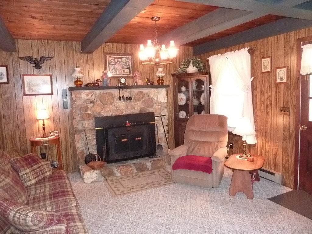 233 Alpine Crest Road Fancy Gap, VA 24328 - Photo 10 of 20 Gallery Image 10