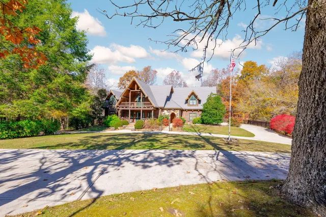 $839,000 | 129 Laager Circle, Palmer, TN 37365