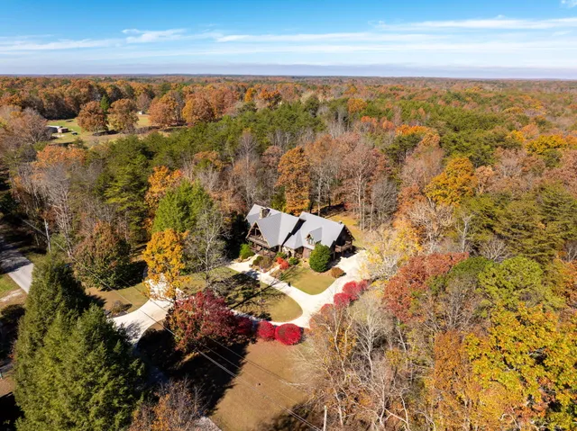 $839,000 | 129 Laager Circle, Palmer, TN 37365