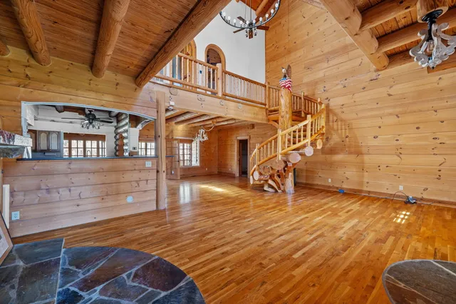 $839,000 | 129 Laager Circle, Palmer, TN 37365