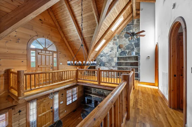 $839,000 | 129 Laager Circle, Palmer, TN 37365