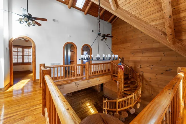 $839,000 | 129 Laager Circle, Palmer, TN 37365