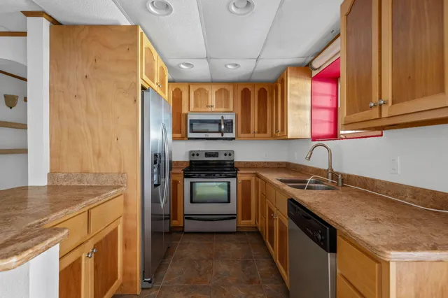 $839,000 | 129 Laager Circle, Palmer, TN 37365