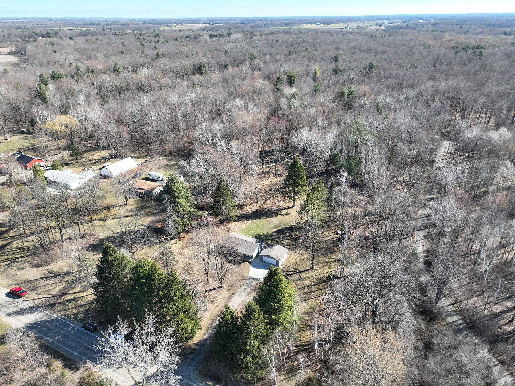7631 Bray Road Vassar, MI 48768 - Photo 34 of 51 50169005-d62cd696-c2ed-4bef-a1ad-2abcc1eefa1e.JPG