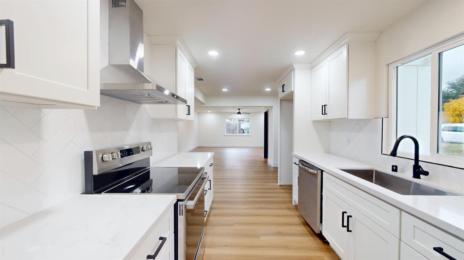 11850 Topper Road Madera, CA 93636 - Photo 2 of 29