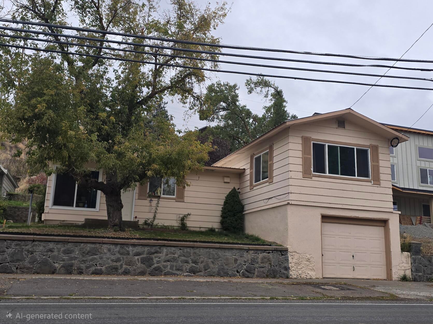 318 Riverside Drive Klamath Falls, OR 97601 - Photo 11 of 14 20251012_123142(1)