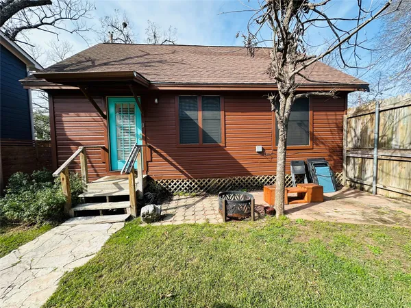 $2,150 | 4804 Ramsey Avenue, Unit B, Austin, TX 78756