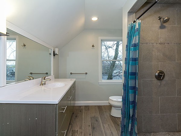 180 East Border Road Malden, MA 02148 - Photo 7 of 22 Gallery Image 7