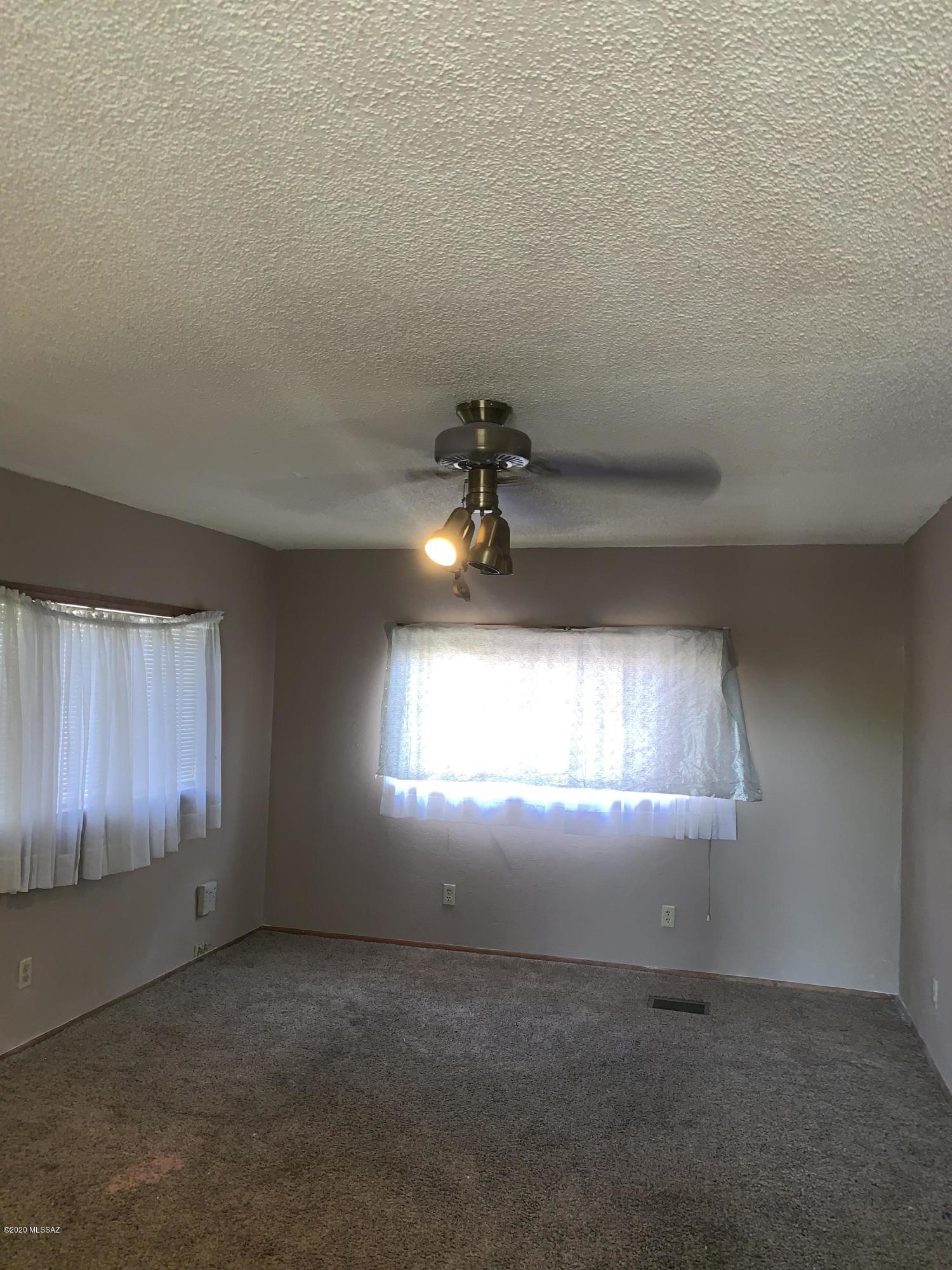 3313 East Milton Road, Unit 18 Tucson, AZ 85706 - Photo 13 of 27 Gallery Image 13