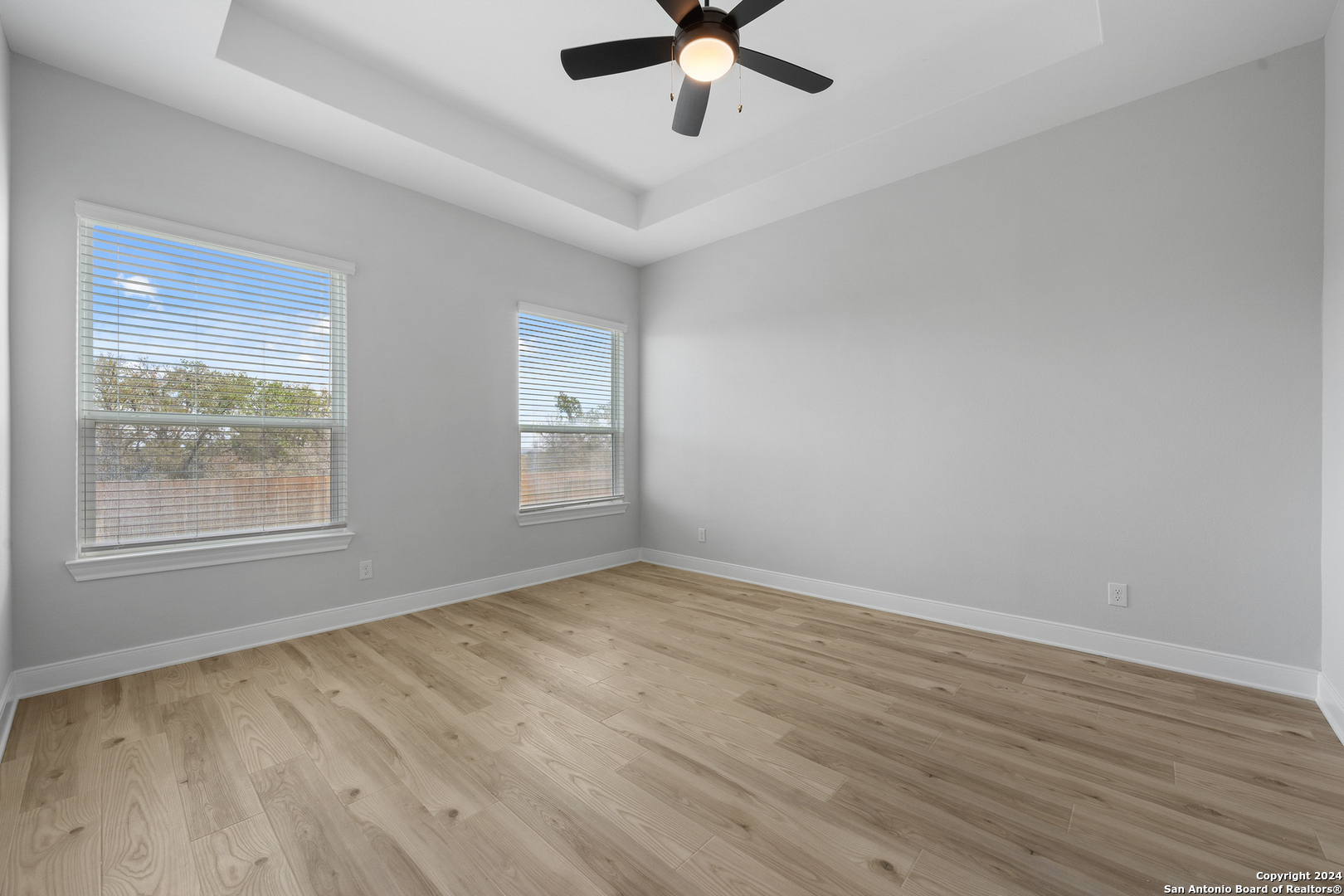 191 Azalea Alley Castroville, TX 78009 - Photo 14 of 22