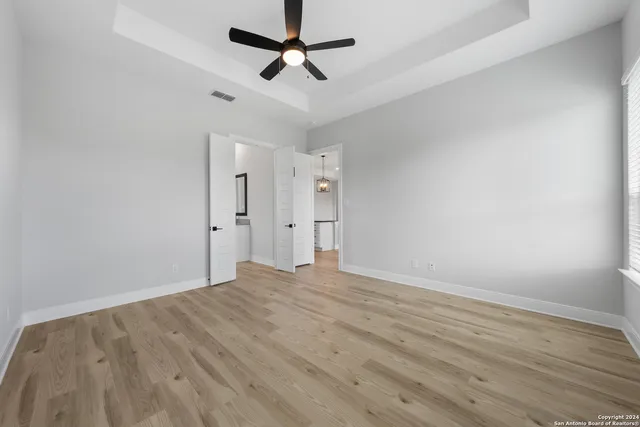 $459,900 | 191 Azalea Alley, Castroville, TX 78009