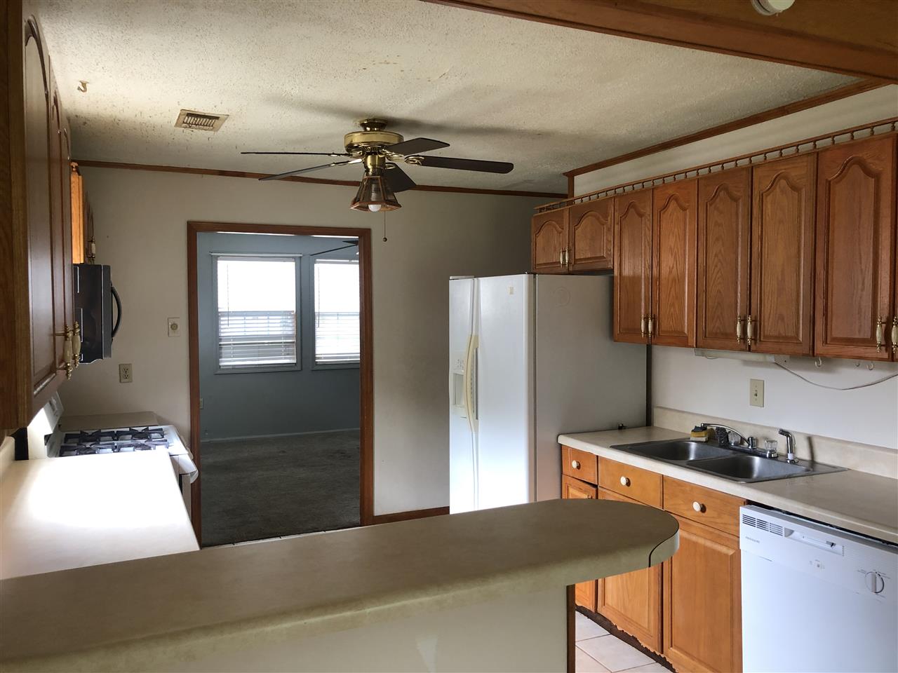 4907 Montgomery Road Millington, TN 38053 - Photo 8 of 18 Gallery Image 8