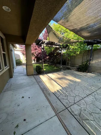 $2,300 | 3521 Buckingham Avenue, Clovis, CA 93619