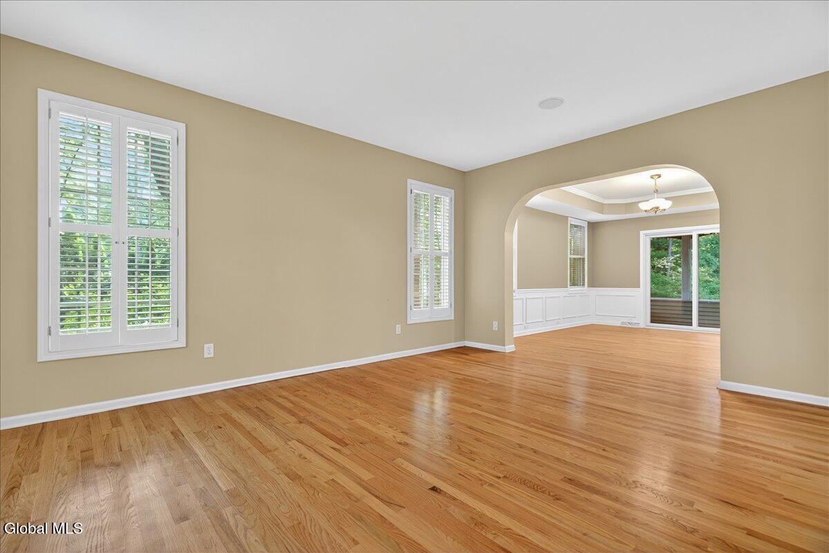 4 Raphael Court Clifton Park, NY 12065 - Photo 27 of 71 Newer Hardwood Floors!
