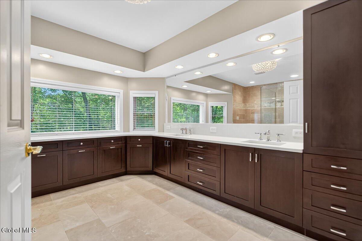 4 Raphael Court Clifton Park, NY 12065 - Photo 36 of 71 Remodeled Primary Bathroom!