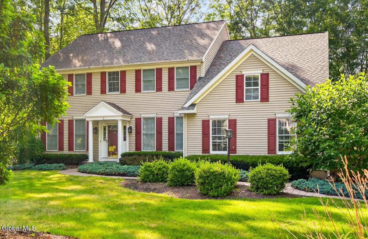 4 Raphael Court Clifton Park, NY 12065 - Photo 4 of 71 Large Kitchen Addition '09!