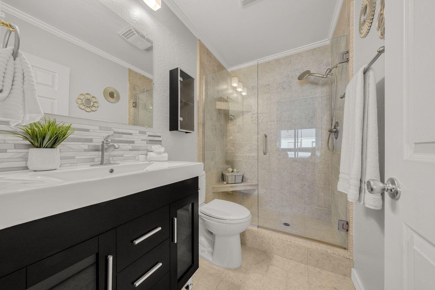 46 Eddystone Court Redwood Shores, CA 94065 - Photo 14 of 27 Gallery Image 14