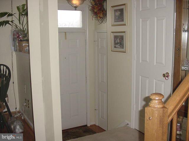 64 Powder View Court Baltimore, MD 21236 - Photo 17 of 21 foyer