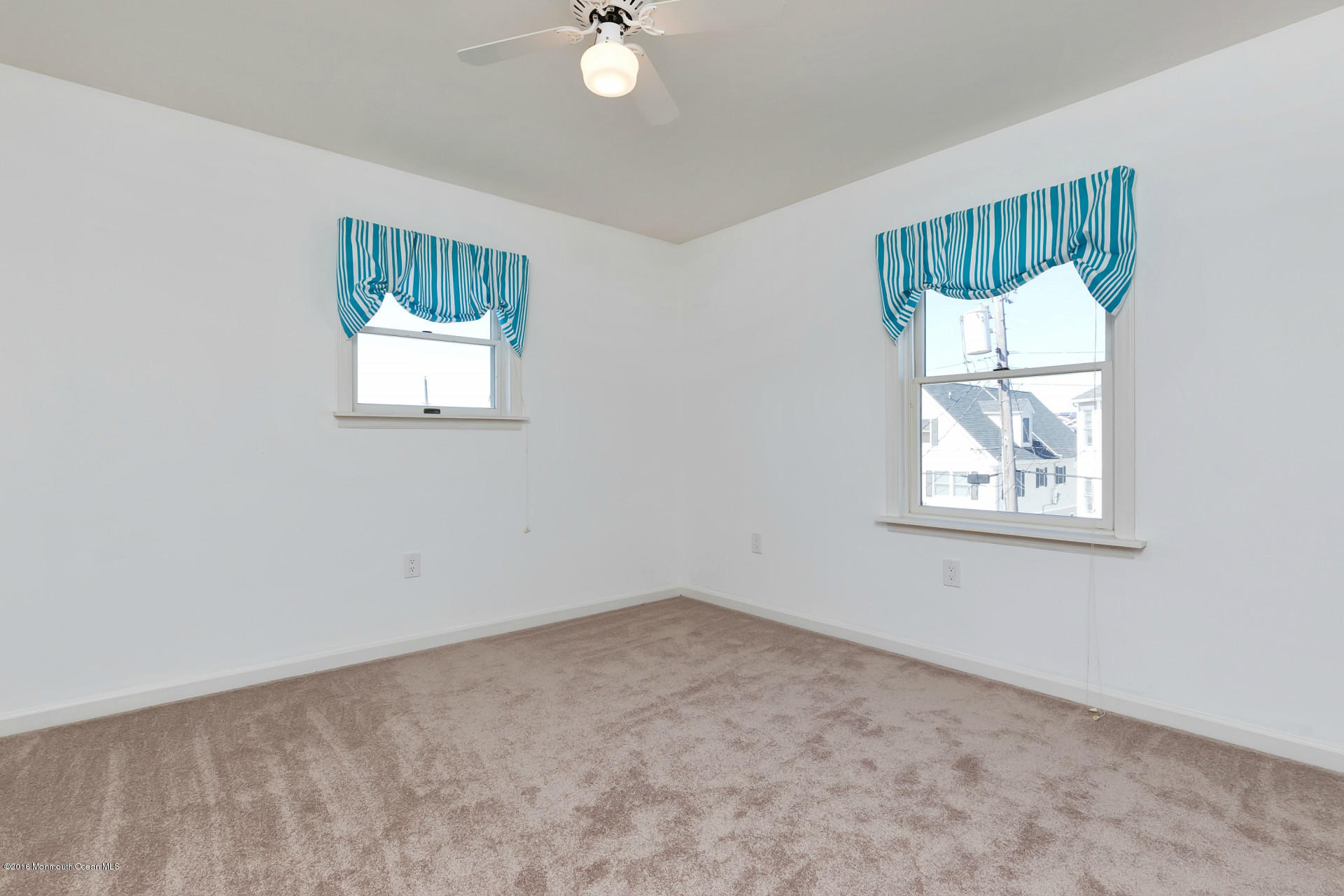 143 Flamingo Road Tuckerton, NJ 08087 - Photo 27 of 30 033-213620-IMG_3773_4568035
