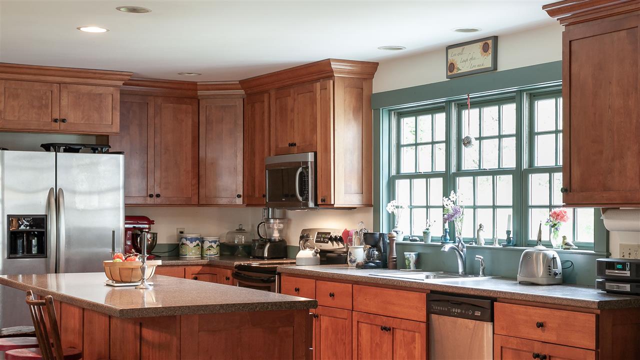 222 Hill Road Acworth, NH 03601 - Photo 3 of 38