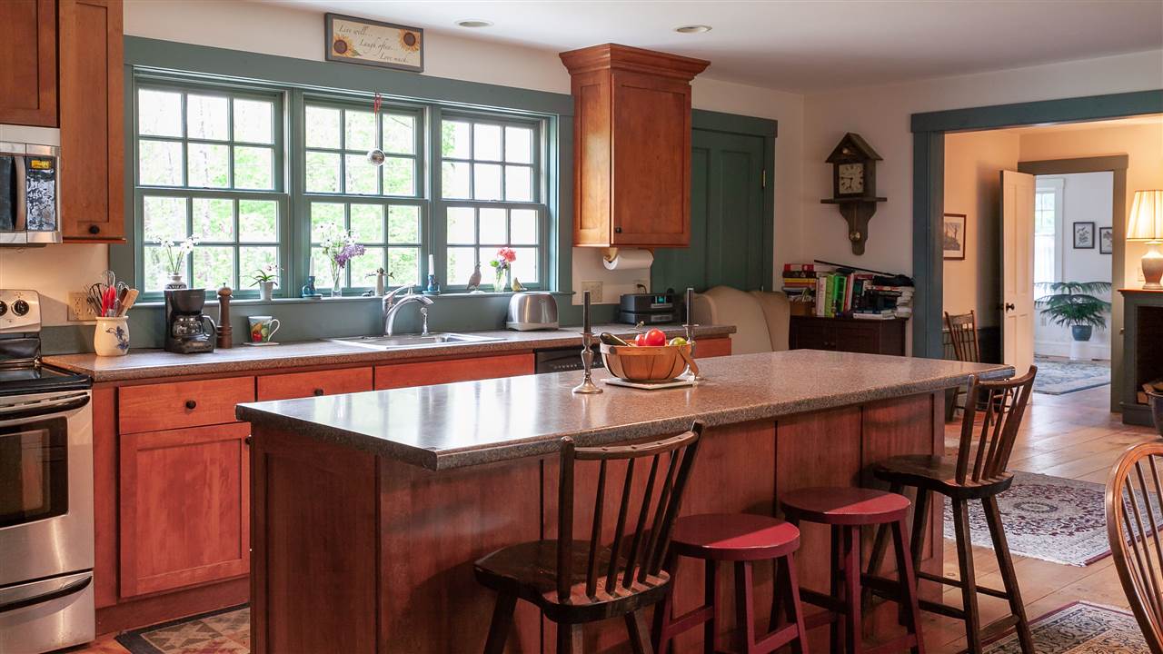 222 Hill Road Acworth, NH 03601 - Photo 7 of 38