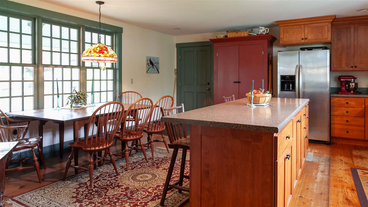 222 Hill Road Acworth, NH 03601 - Photo 8 of 38