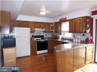 357 George Dye Road Hamilton, NJ 08691 - Photo 5 of 12