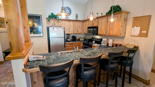 $925,000 | 288 West Beaver Creek Boulevard, Unit O4, Avon, CO 81620